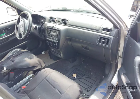 2001 Honda Cr-V Special Edition from USA, damaged, VIN JHLRD18711S006613